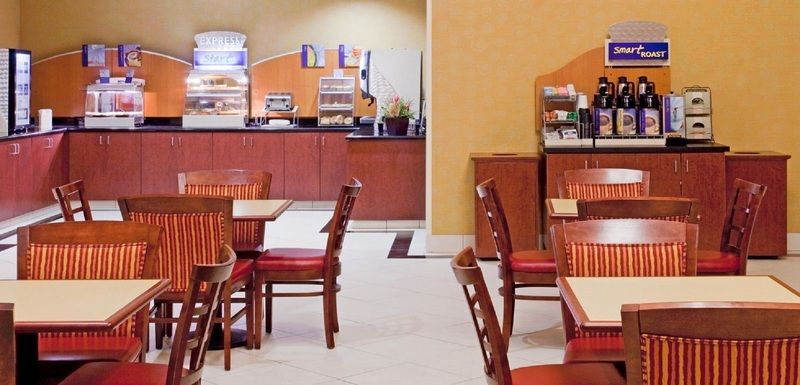 Holiday Inn Express Reno Airport By Ihg Exterior foto